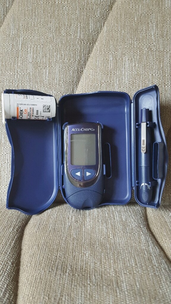 Accu Chek Go - 2