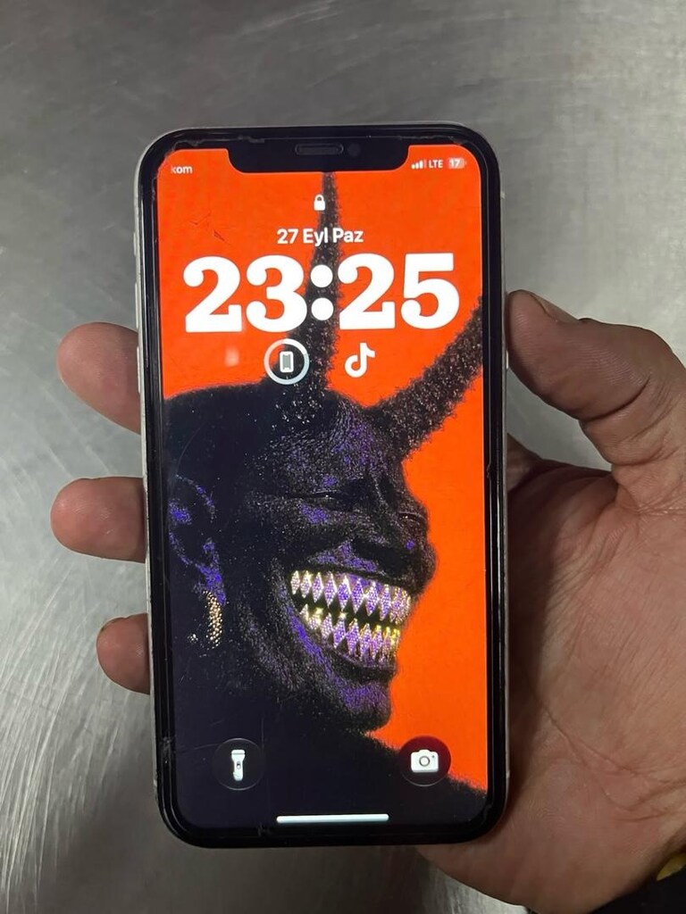 ACİLL İPHONE 11 128 TR - 9