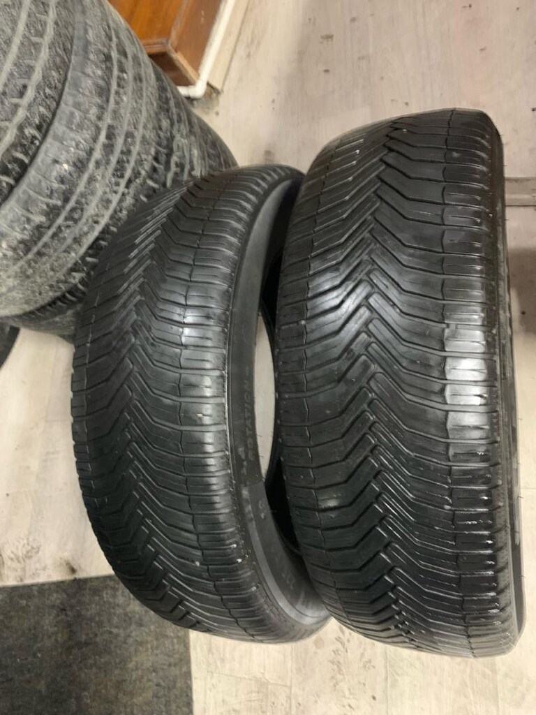 225x60x18 michelin crossclimate iki adet lastik - 2