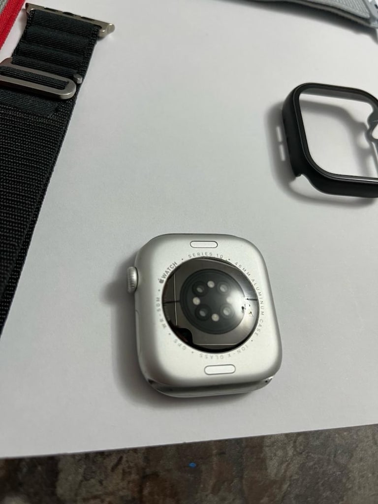 apple watch 10 series 46mm - 4