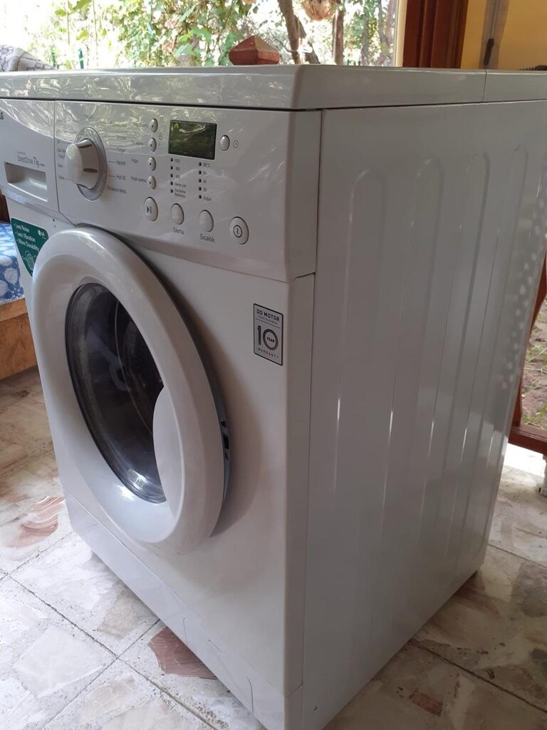 LG Çamaşır Makinesi 7kg - 2
