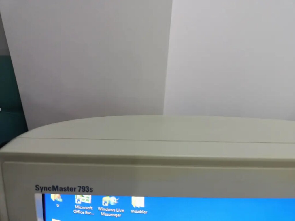 Syncmaster 793s monitör. - 2