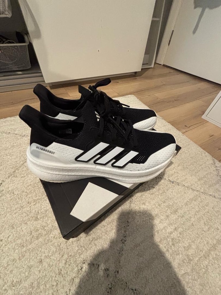 Adidas Ultraboost 5 - 43 1/3 Numara - 3