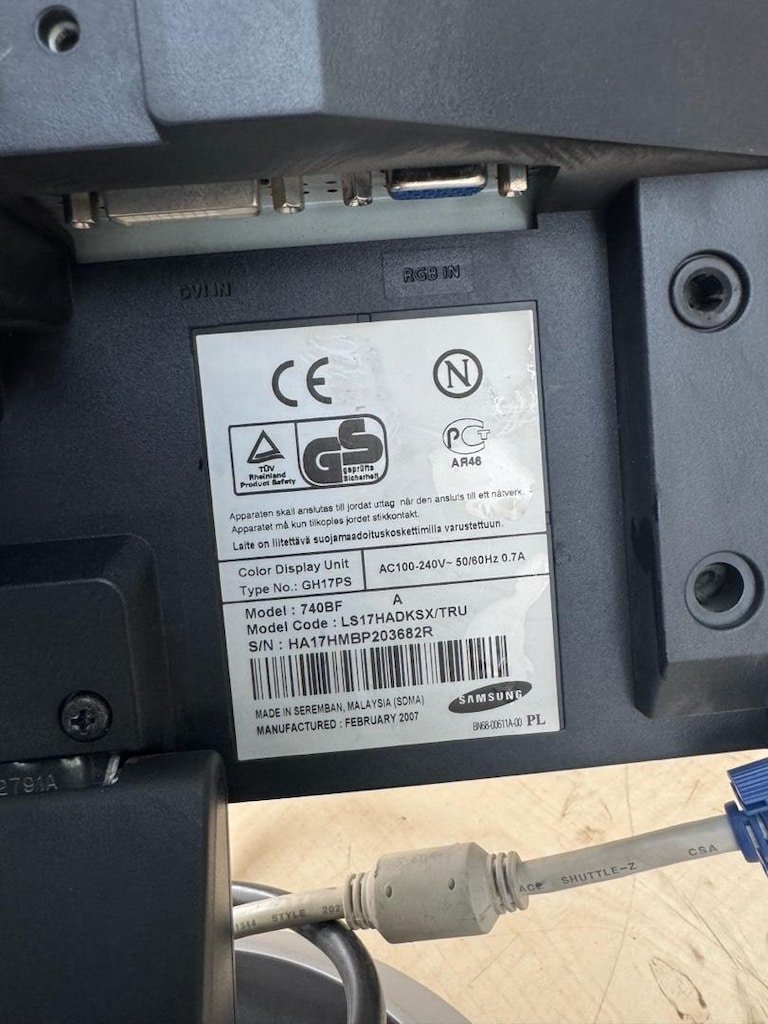 Samsung SyncMaster 740BF 17 inç Kare LCD Monitör (Sorunsuz Çalışır) - 5