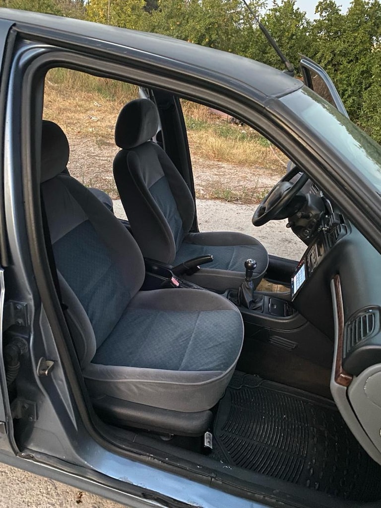 Peugeout 406 eski makam aracı - 8