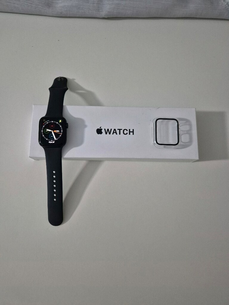 apple watch se 2.nesil 44mm gece yarısı - 5
