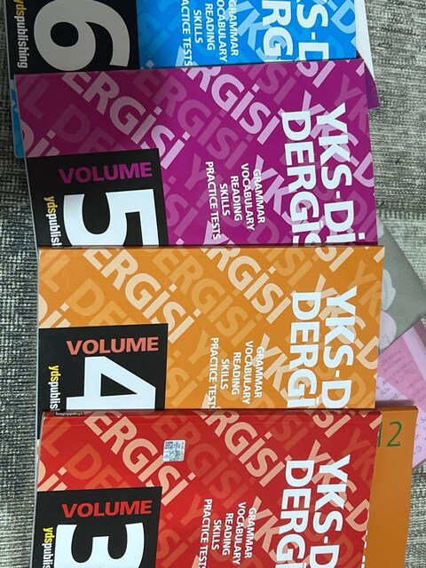 YDS Publishing - Grammer,Kelime bilgisi, paragraf testleri