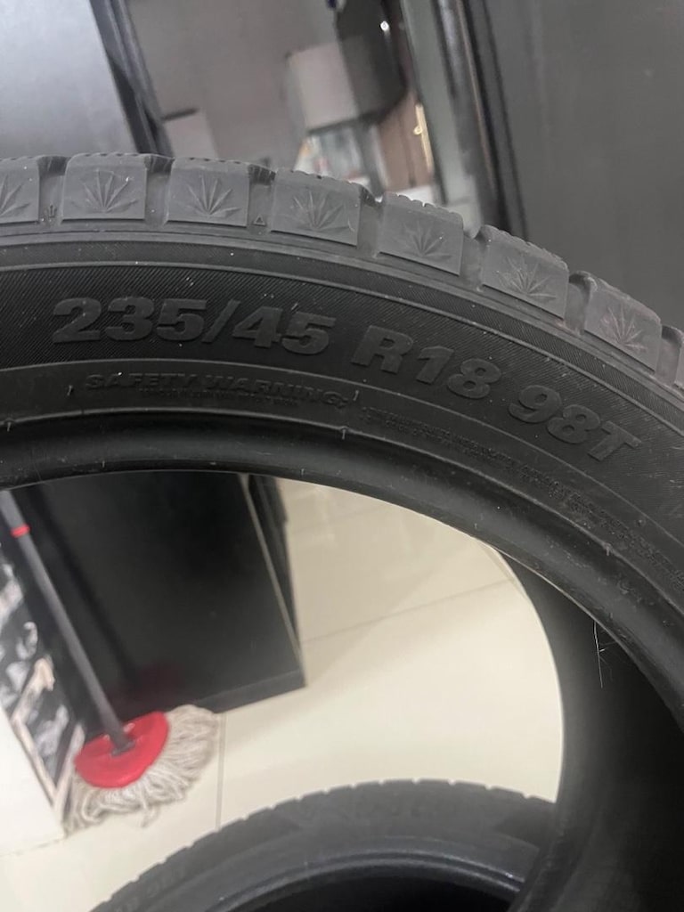 Kumho Kış Lastiği 234/45/18 T98 WinterCraft - 5