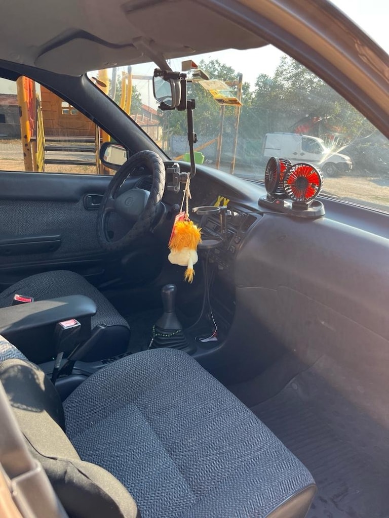 Efsane kasa Toyota Coralla 1.3 XL - 6
