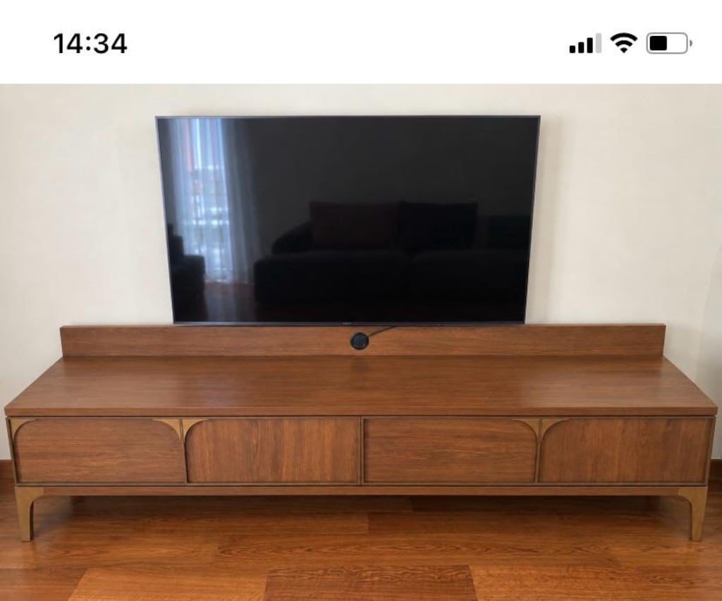 yeni sayılabilecek yemek odası ve tv ünitesi - 3