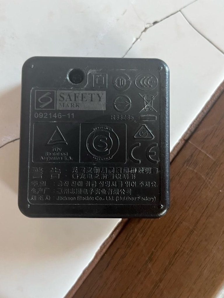 Olympus Fotoğraf Makinesi F-2AC model AC adaptör - 2