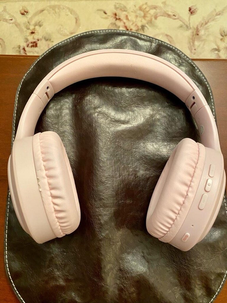PEMBE KABLOSUZ KULAK ÜSTÜ KULAKLIK - 2