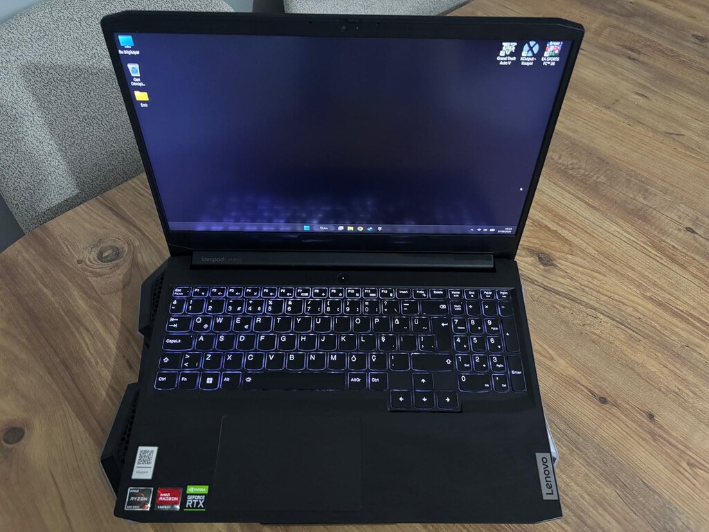 TERTEMİZ LENOVO GAMING | RYZEN 7 5800H - RTX 3060 - 16GB RAM - 3