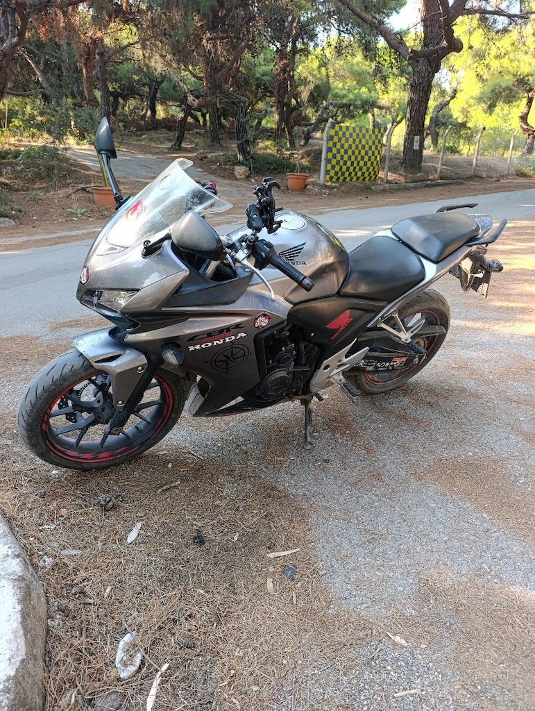HONDA CBR500R - 8