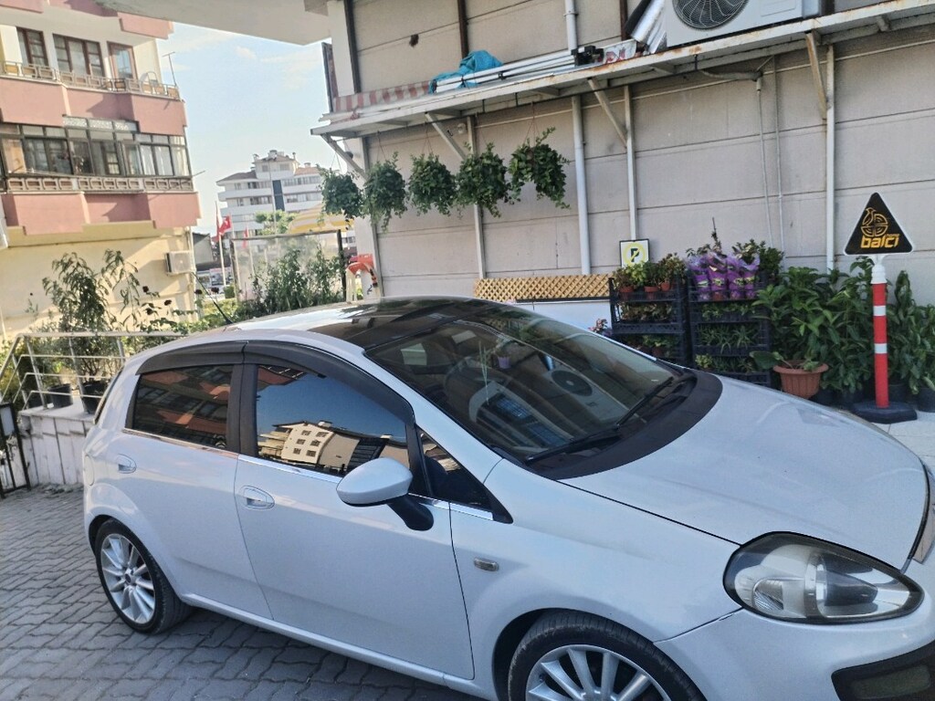 2011 punto açılır tavan LPG benzin 1/4 6 ileri multiar dnamic paket - 2