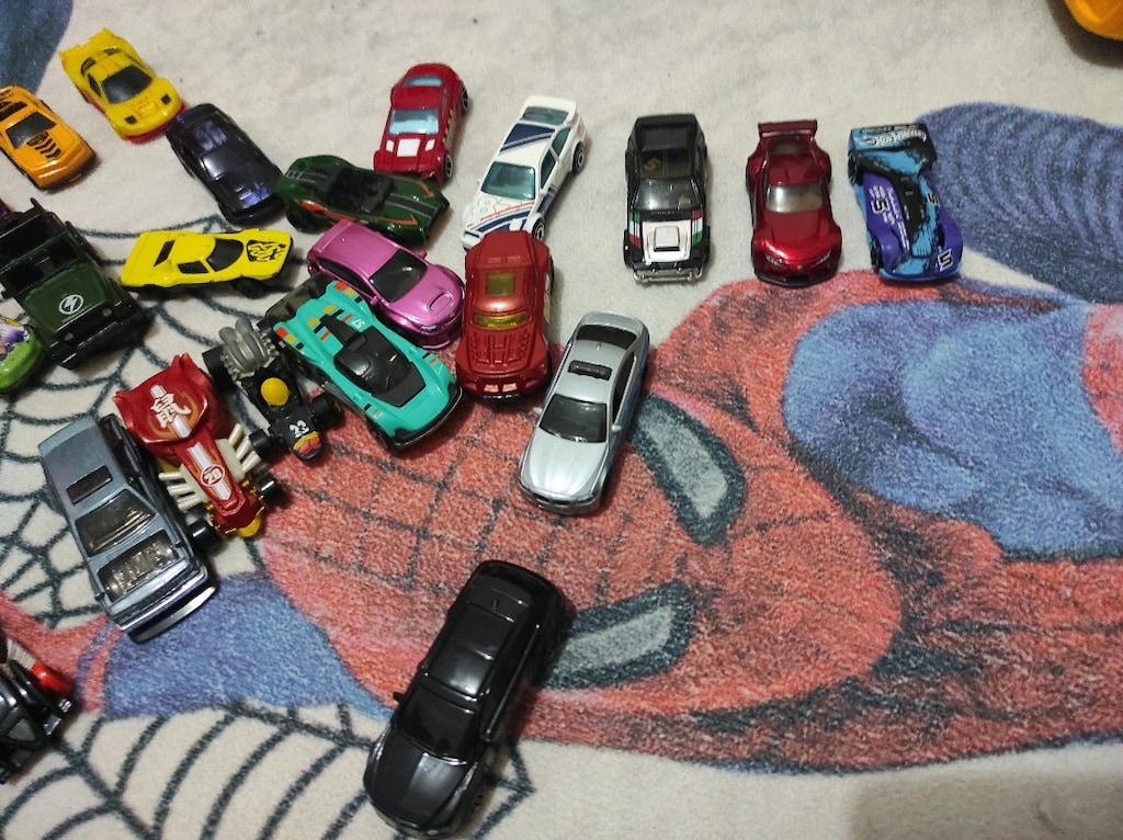 hot wheels araba - 13