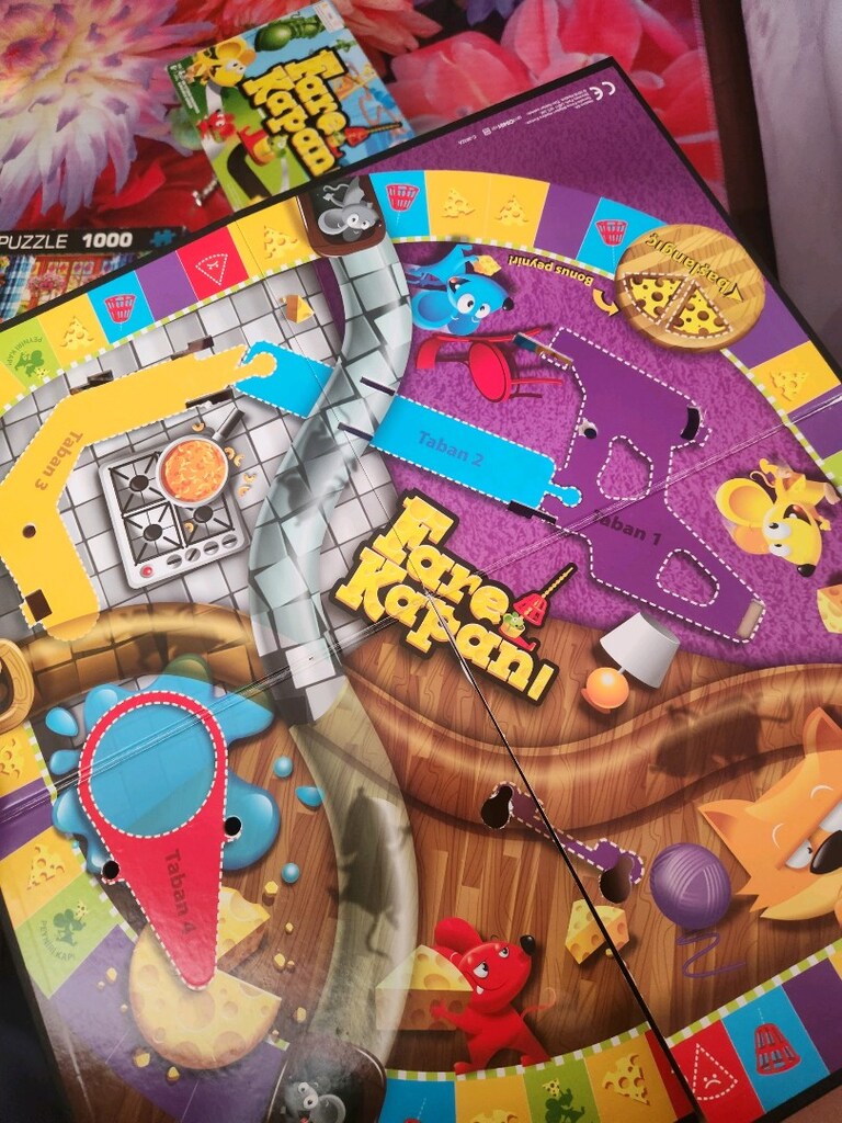 Hasbro Fare Kapanı Masa Oyunu - 3