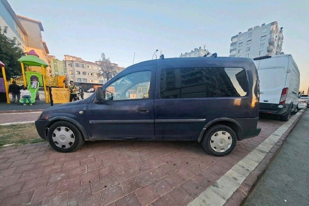 Otomobil ruhsatlı klimalı motorsiklet parasına araba - 5