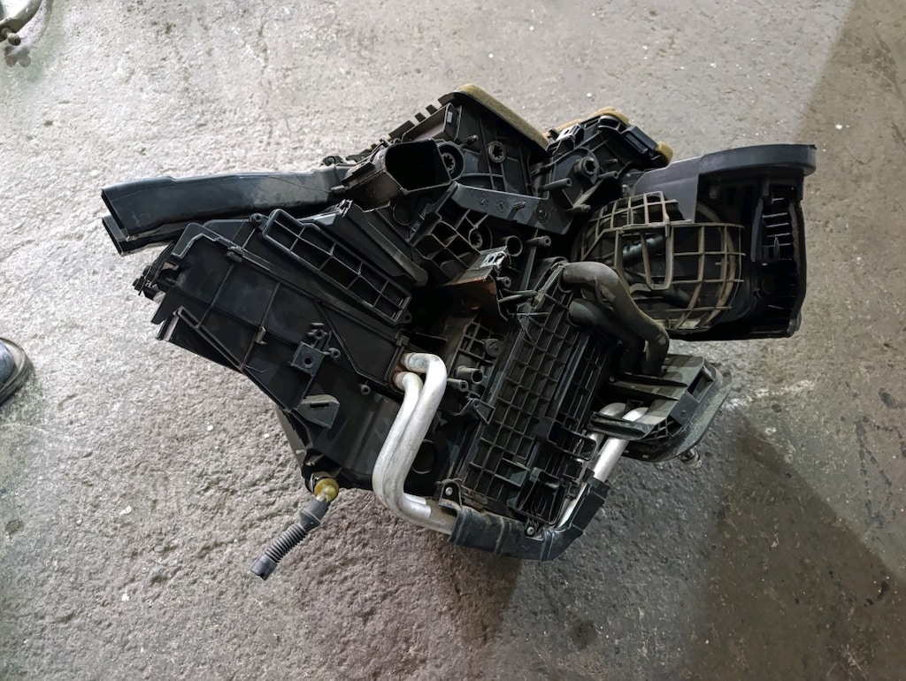 FORD FOKUS 3-3.5-C-MAX2-KUGA2-CONNECT ORİJİNAL MANUEL KALORİFER KUTUSU - 3