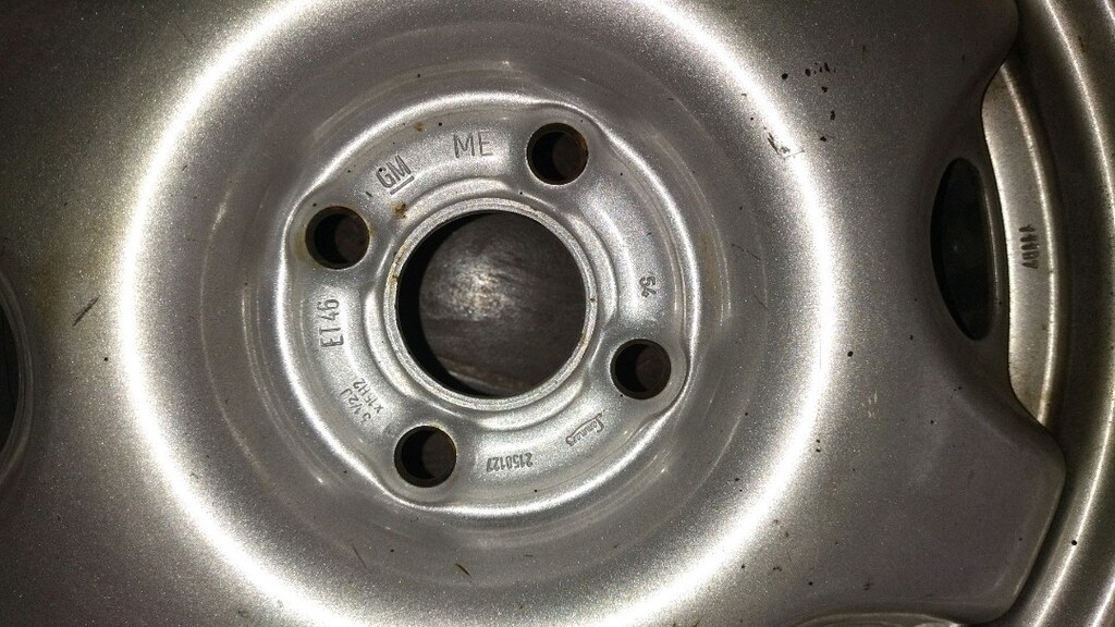 Orjinal Opel GM stepne kirko takimi köpük 195 55 15 17 bijon anahtarı - 2