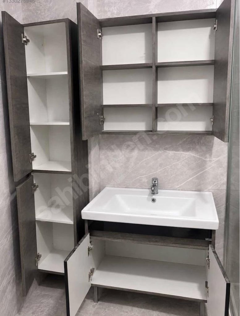 Banyo dolap