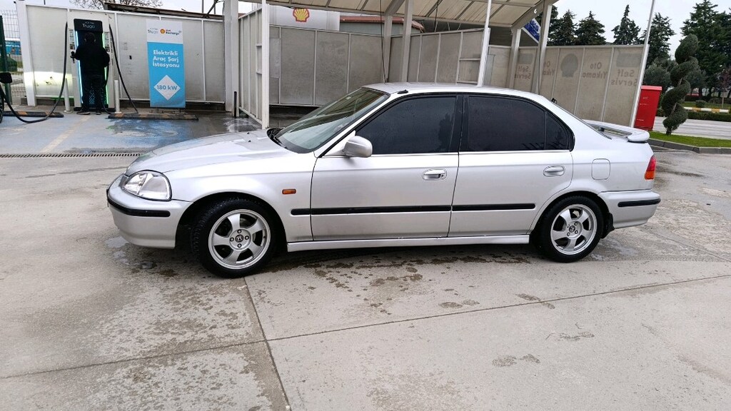 99 model 1.6 ies - 5