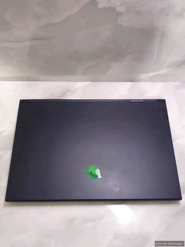 MONSTER GAMİNG LAPTOP. SİFİR AYARİNDA. .İ5 _24 RAM_4GB EK,_120hz,_ssd - 5