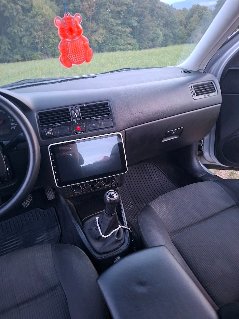 Volkswagen Bora - 10