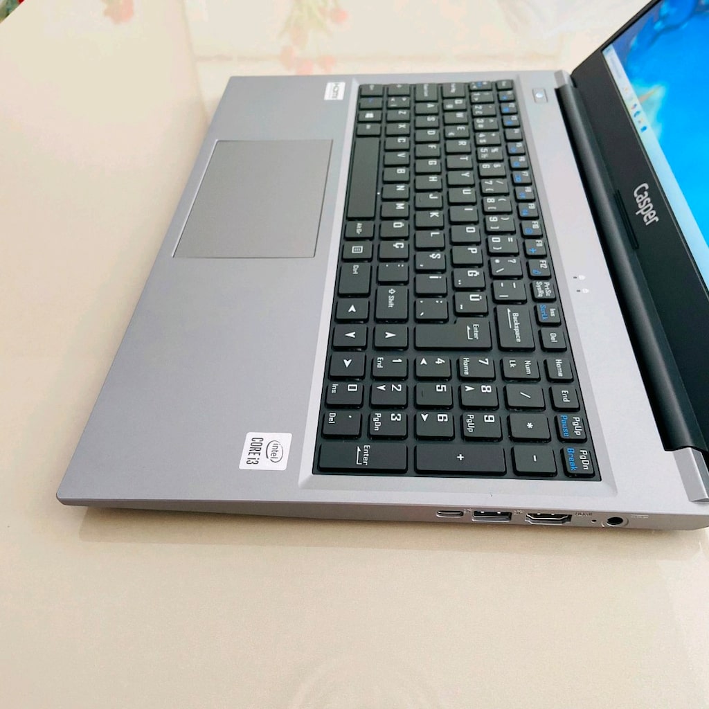 Casper Nirvana X500 i3 1005G1u 10.nesil Intel (R) UHD Graphics - 4