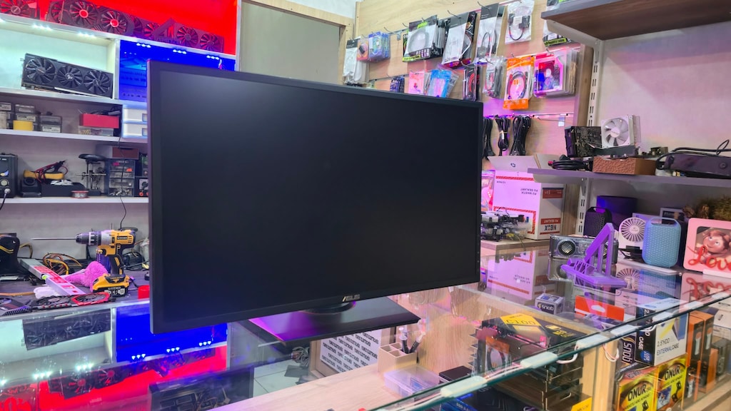 ASUS 165 HZ 0.5 MS PİVOT AYAK MONİTÖR HATASIZ ! - 3
