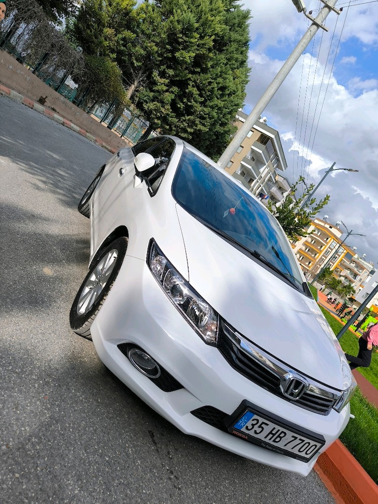 2012 premium 40. yıl 79000 km lpgyok - 3