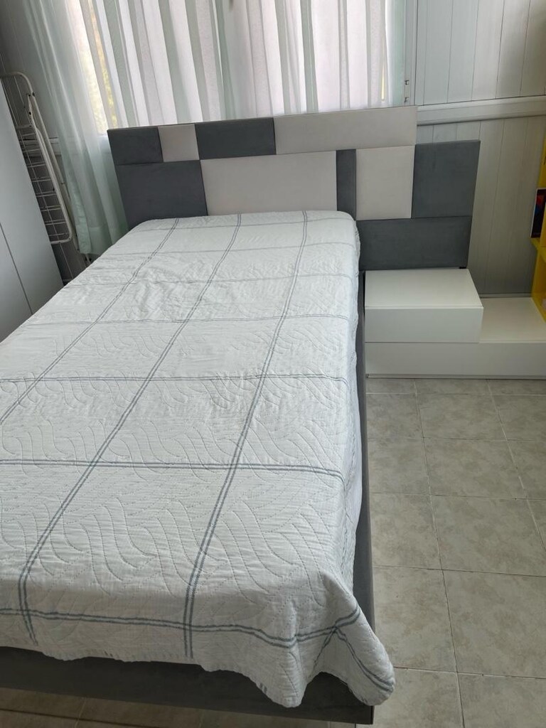 Tek kişilik Tasarım Karyola Yatak ve Komodin Takım - 3