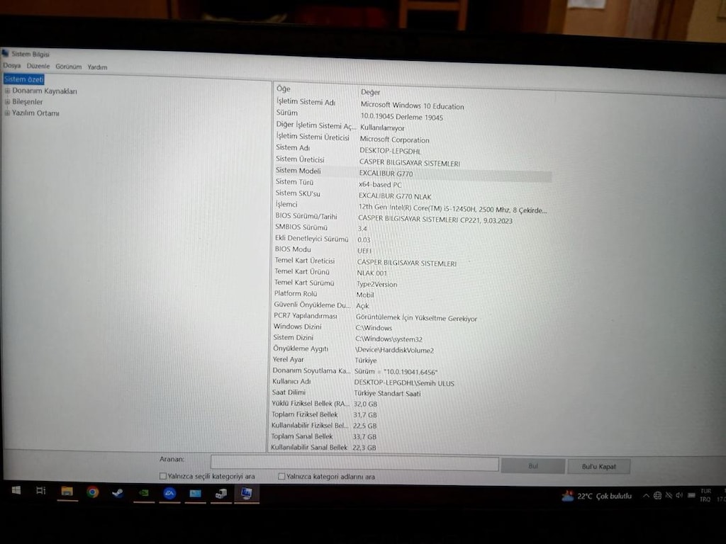 Excalibur G770 Laptop - 4