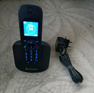 MOTOROLA KABLOSUZ EV-İŞ TELEFONU TERTEMİZ - 2