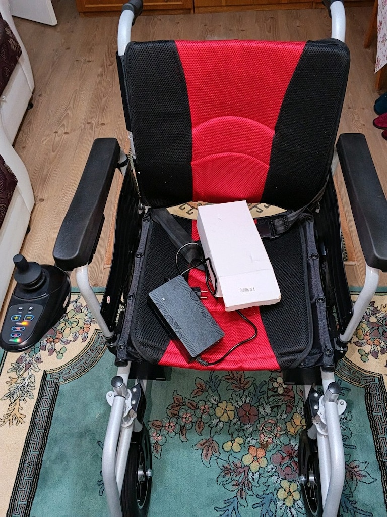 sıfır Engelli elektirikli sandalye kulanılmadı evden dışarı çıkmadı - 4