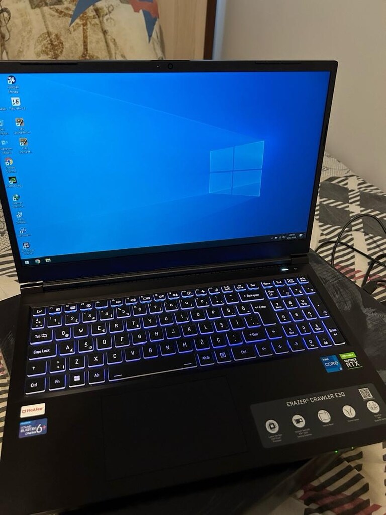ERAZER CRAWLER E30 İ5-12450H 16GB 512SSD RTX3050 - 2