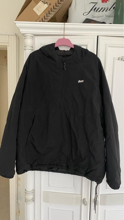 PULL & BEAR MONT
