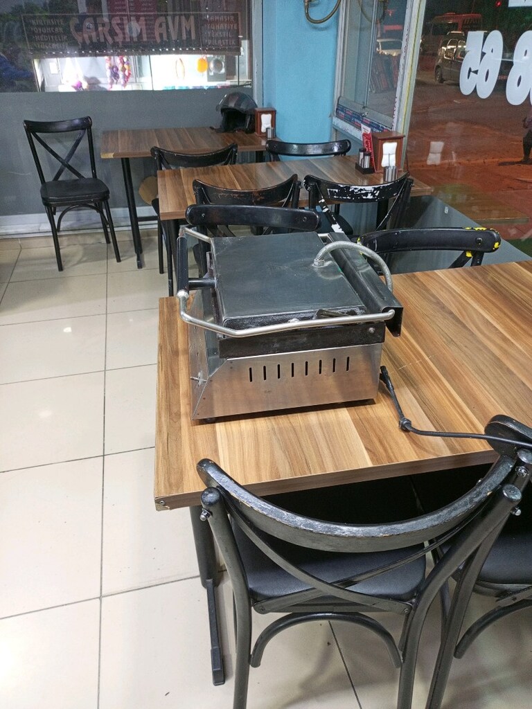 HOT SURFACE TOST MAKİNESİ 8 ay kulanıldı çok temiz - 4