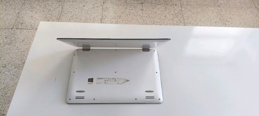 LENOVO YOGA 300 11.6. DOKUNMATİK _4 CEKİRDEK_64 SSD+500_1GB EK_6 SAAT - 12