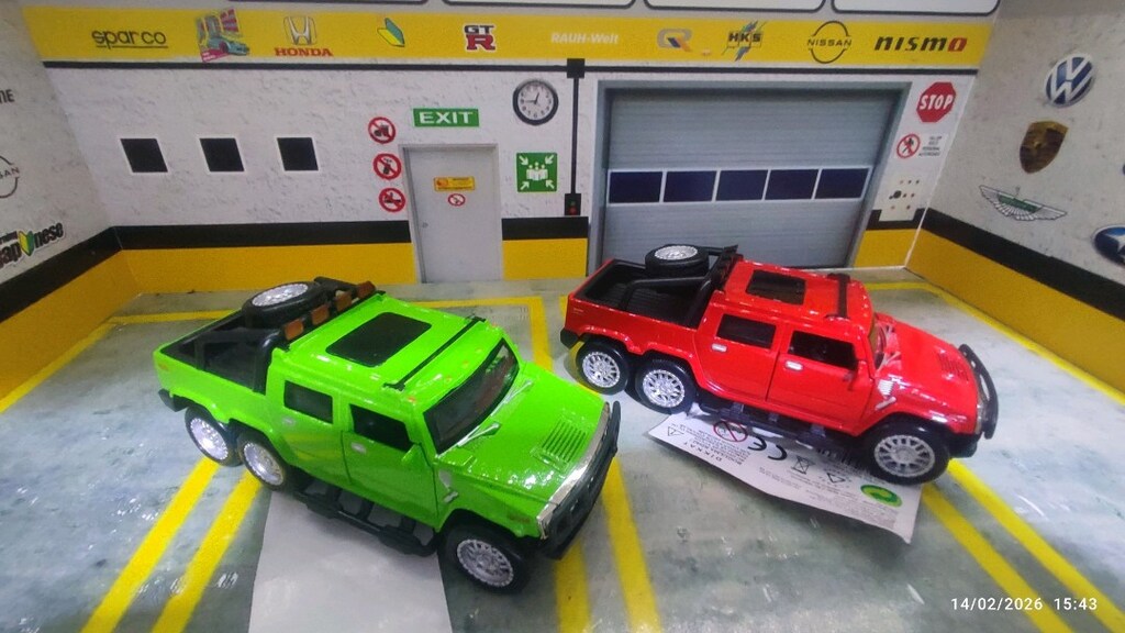 Hummer SUT 6x6 modeli metal diecast oyuncak araba - 5