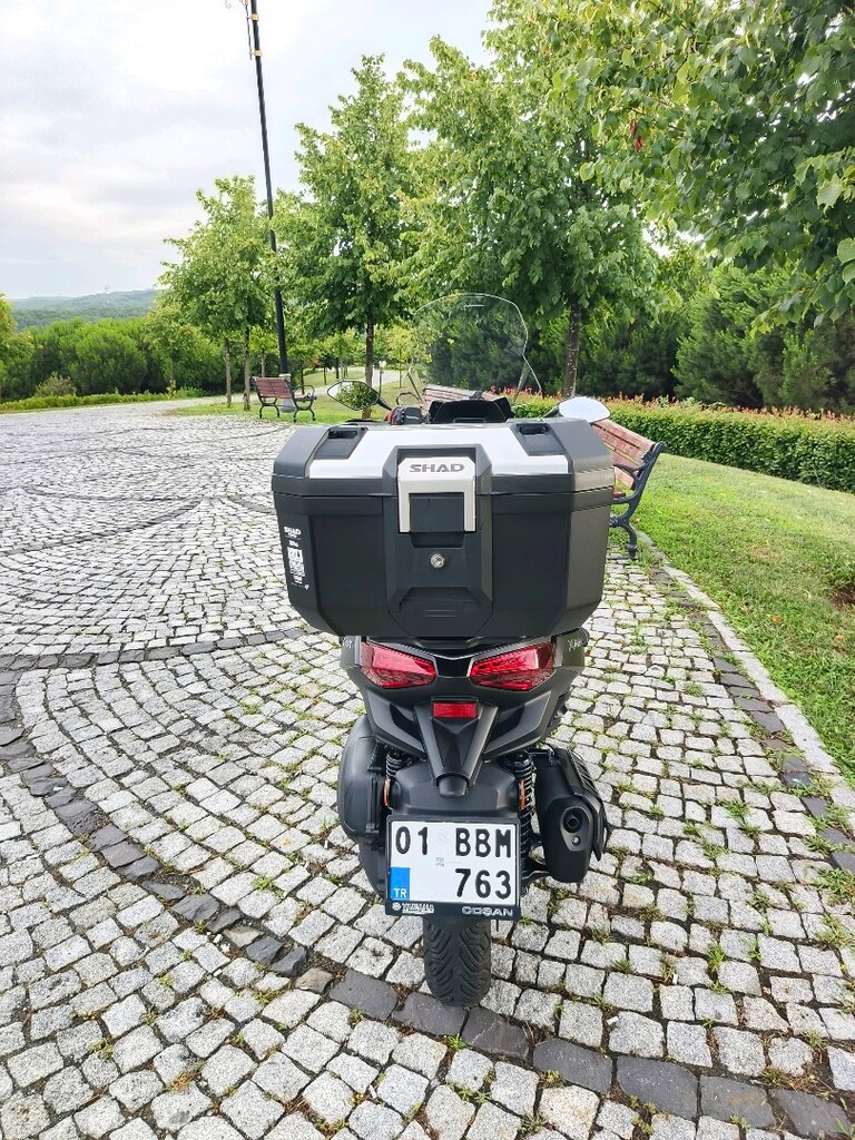 YAMAHA XMAX 300 TECH MAX - 4