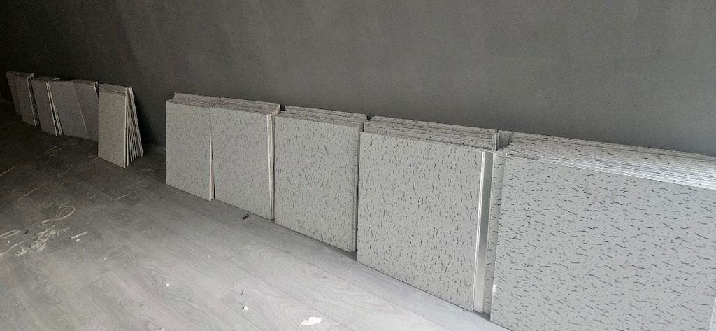 satılık 2. el temiz karolem asma tavan 230 adet - 5