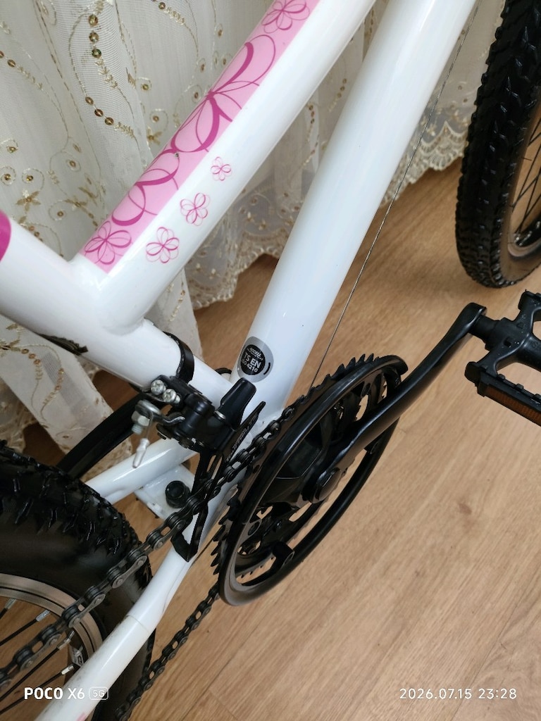 Sıfırdan farksız, hatasız 24" Bianchi Bella vitesli bisiklet (kaçmaz) - 12