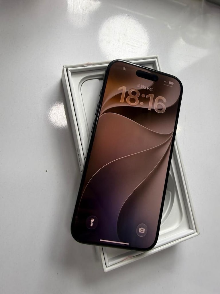 İPHONE 15 PRO 512 GB - 12