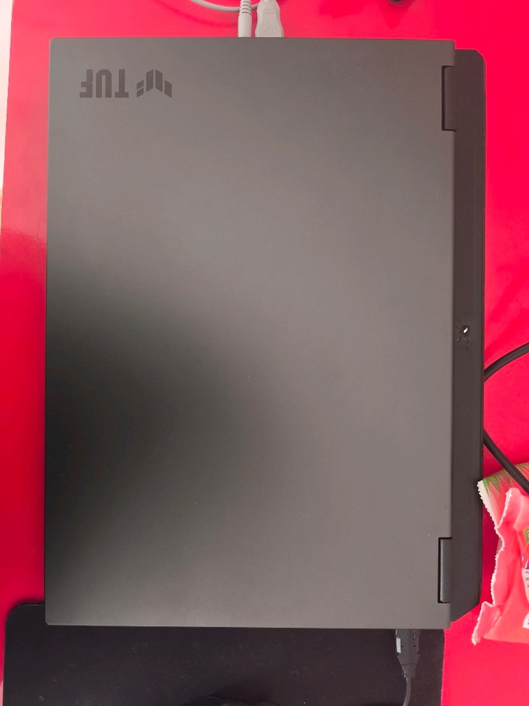 ASUS TUF F16 GAMING | RTX5070 | i7 | 14650HX | 1 TB SSD | 32 GB RAM - 11
