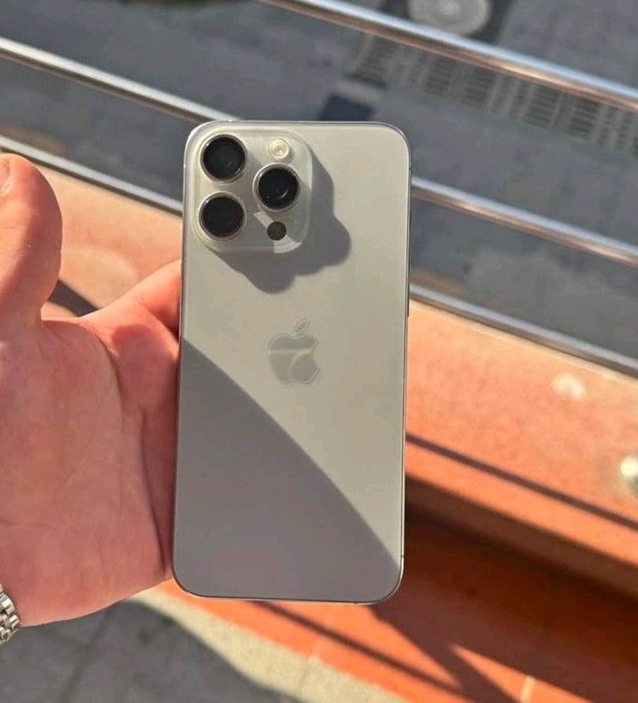 İlk Sahibinden İPhone 15 Promax