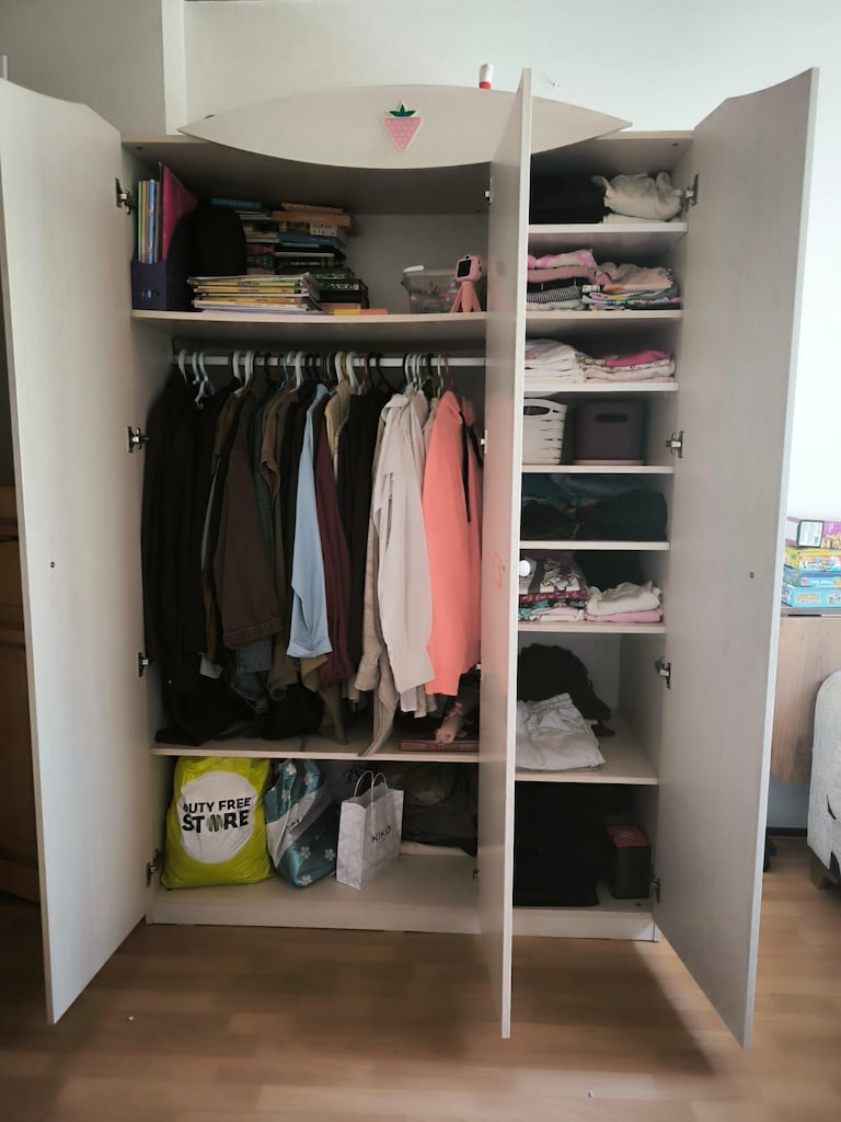 Çilek Mobilya 3 Kapaklı Genç / Çocuk Odası Gardırobu - Temiz - 2
