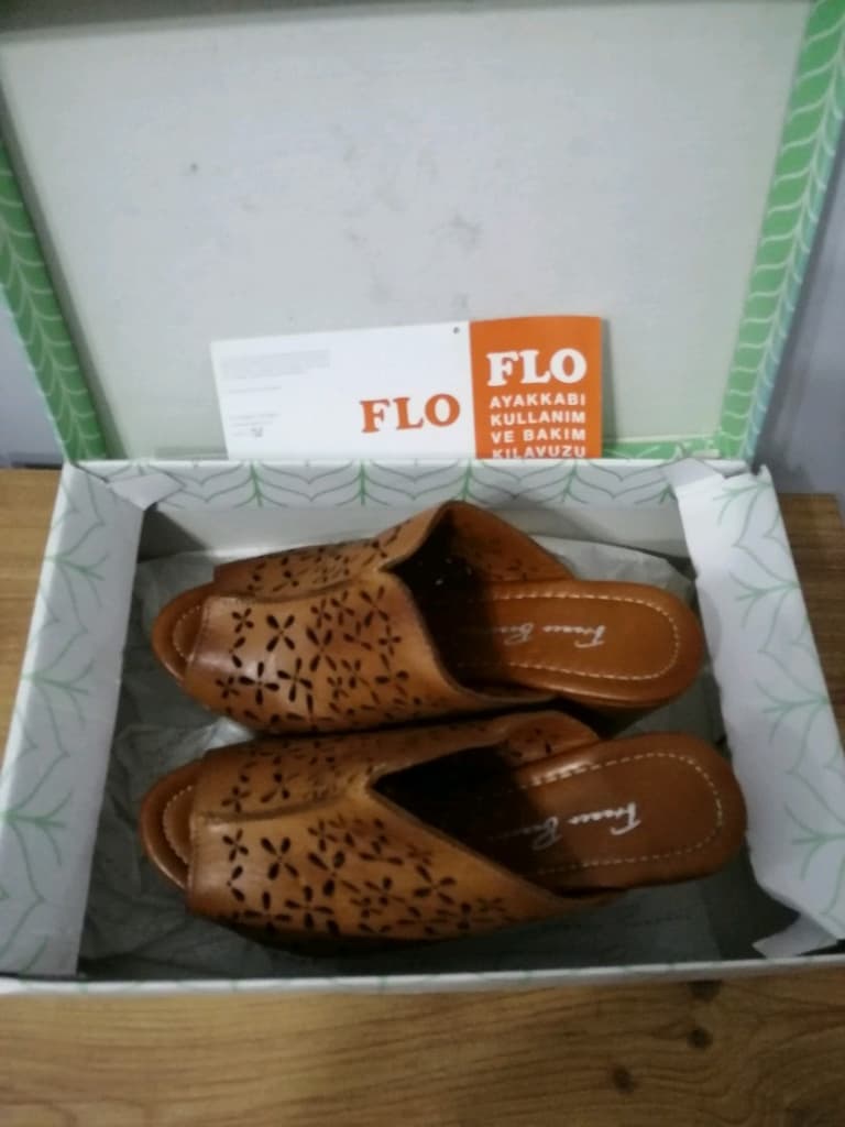 FLO HAKİKİ DERİ TABA SANDALET - 7