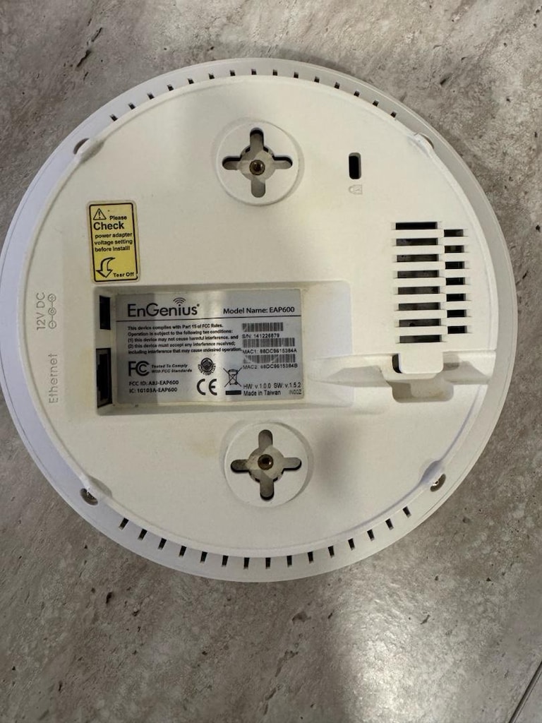 EnGenius EAP600, iç mekanlar için tasarlanmış, çift bant (dual-band) - 2