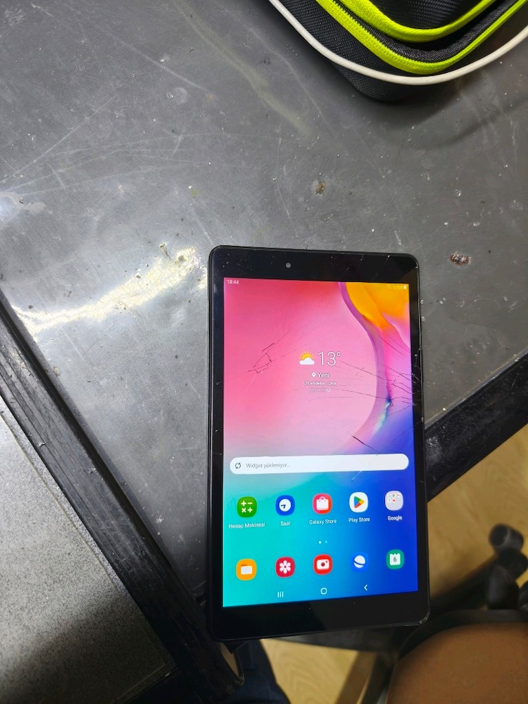 Samsung t290 8inc 32 GB tablet dokunmatik kırık - 3